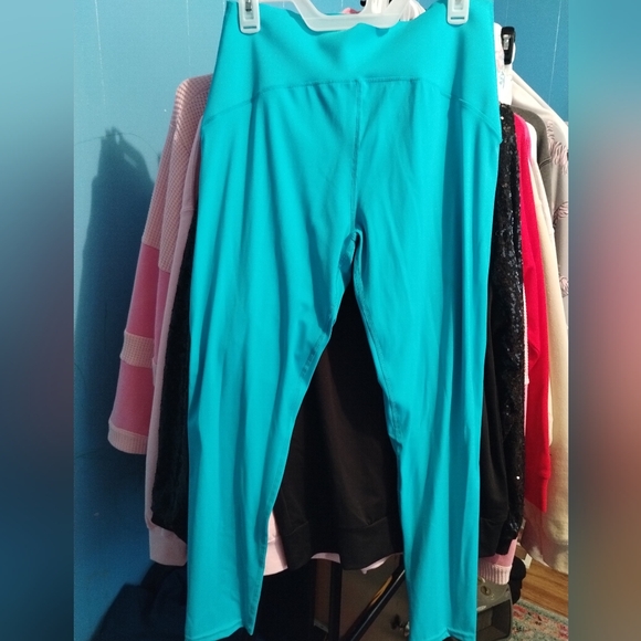 L.A. Society Tummy Control Leggings - Picture 4 of 5